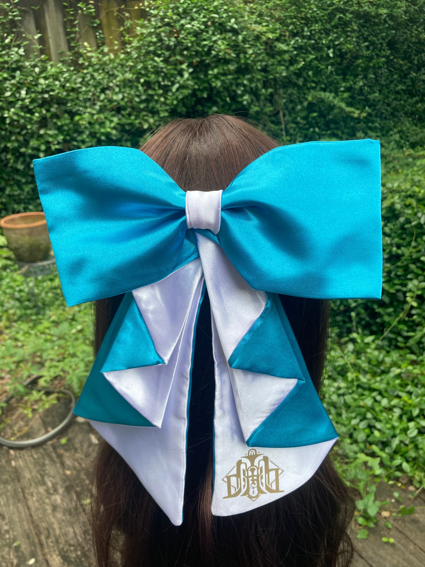 Fontaine Inspired Bow
