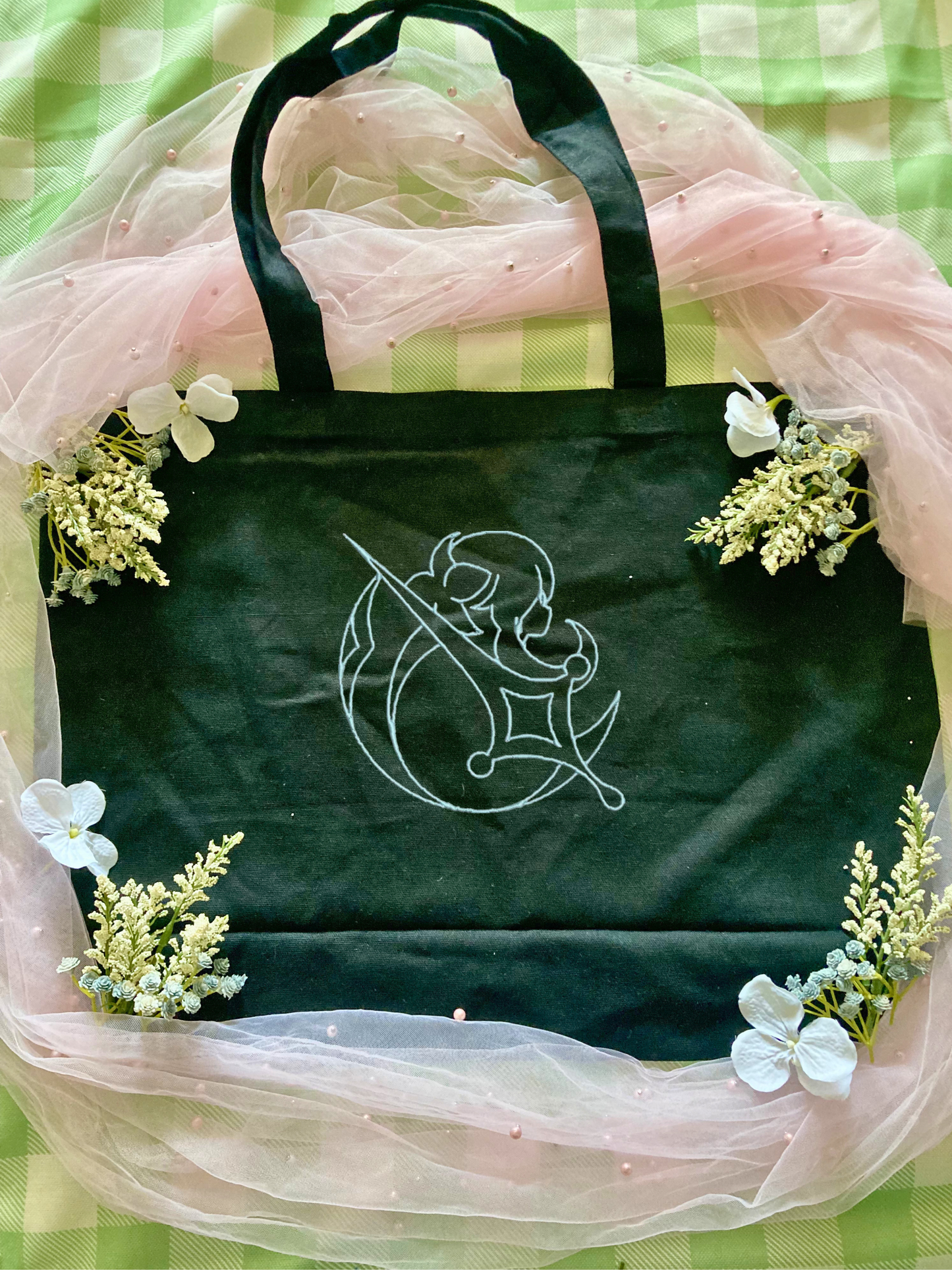 Traveler Tote Bag