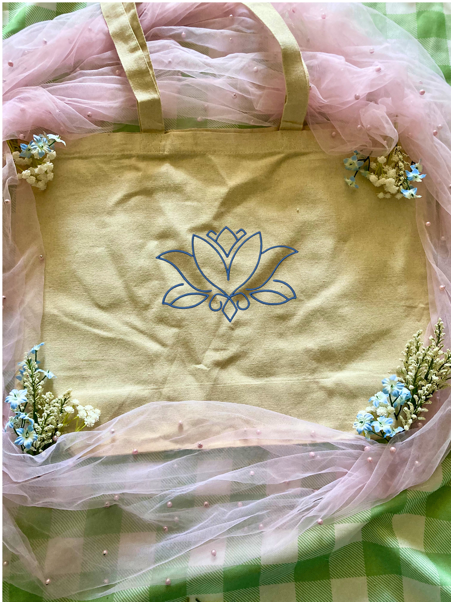 Hydro Character Constellation Totes